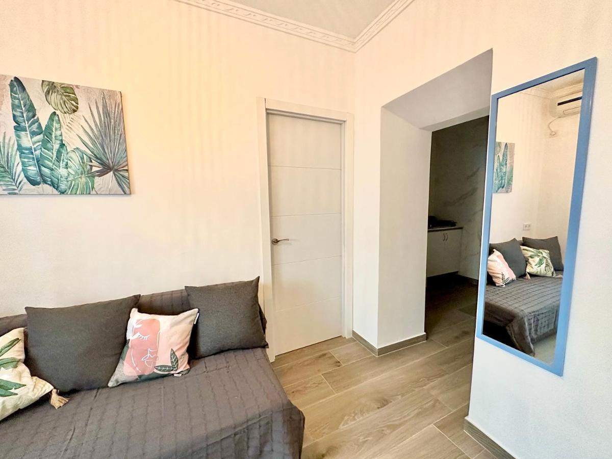 Sol Apartamentos Malaga Centro Εξωτερικό φωτογραφία